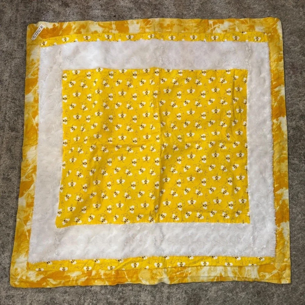 Handmade Bumble Bee Baby Security Blanket Yellow White Faux Fur‎ Marble Reverse